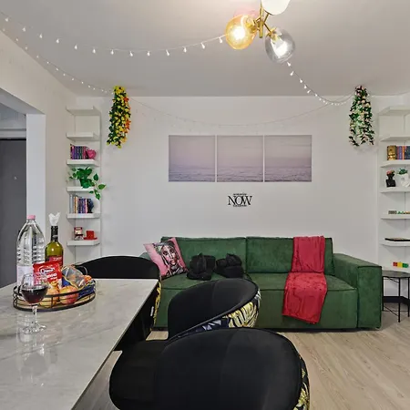 Cityview Full Kitchen 2 Bedroom Ac Free Public Parking 아파트 부쿠레슈티